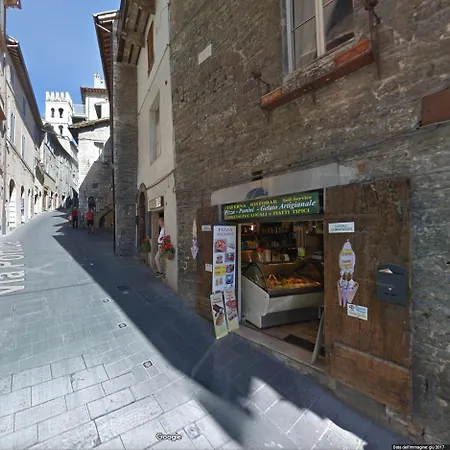 Апартаменты Le Volte - Charm & History In The Heart Of Ассизи