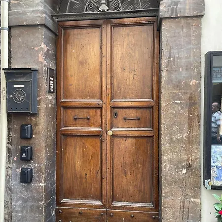 Le Volte Di Via Portica