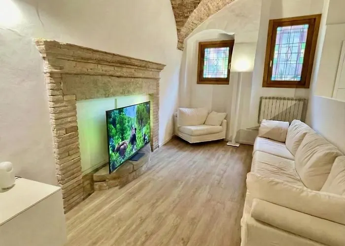 Le Volte - Charm & History In The Heart Of *